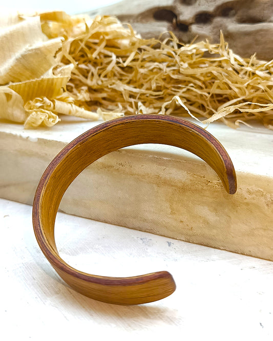Wooden bented Bracel - The Oak & Meranti Sandwich Cuff