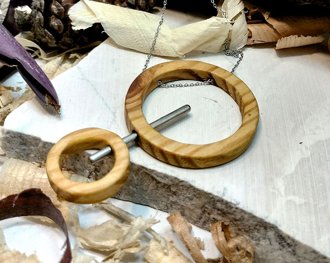 Wooden Necklace - The Double Orbit
