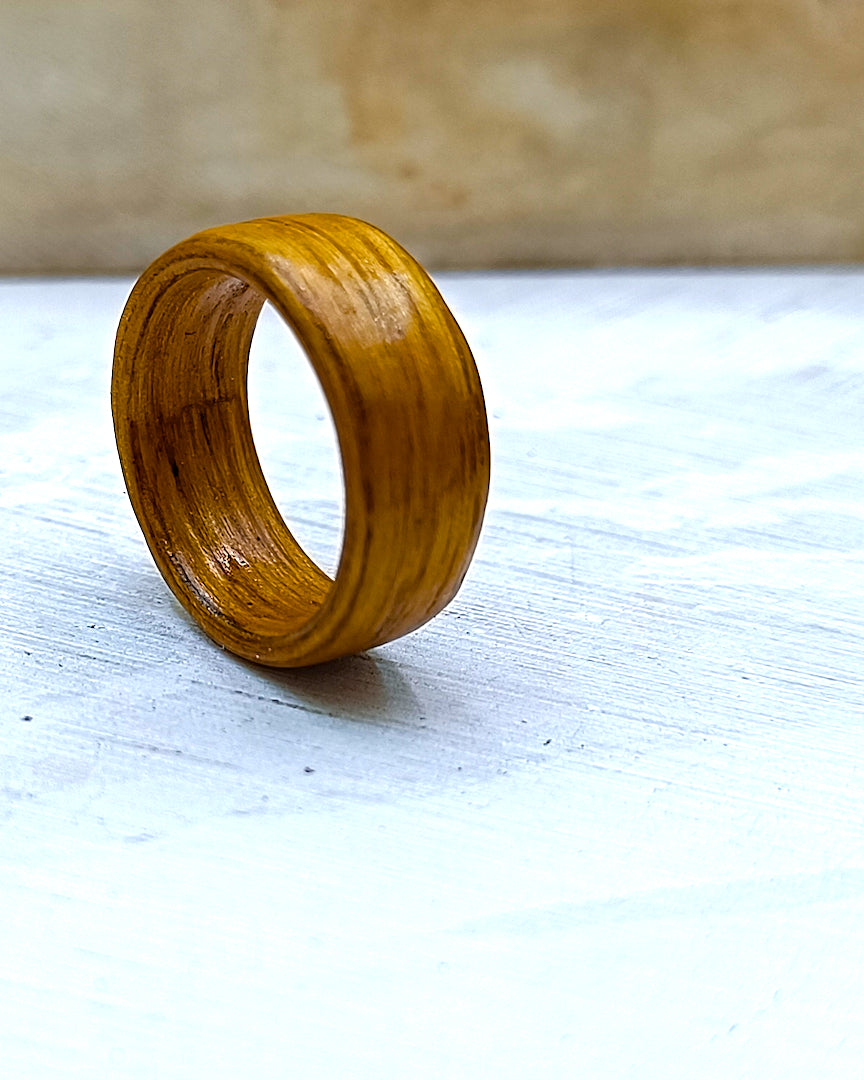 Wooden bented Ring - The European Grain Band
