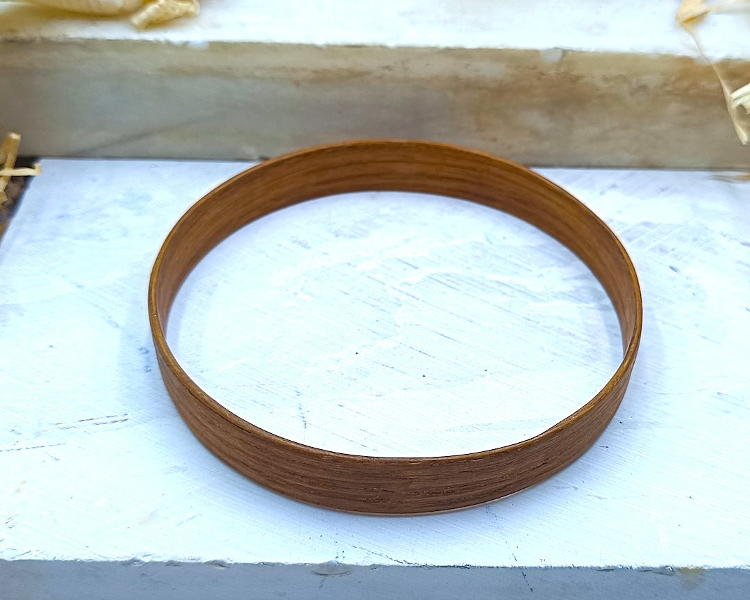 Wooden bented Bracel - The European Oak Bangle