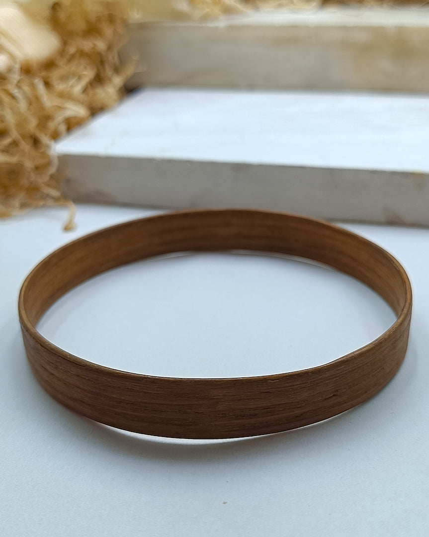 Wooden bented Bracel - The European Oak Bangle