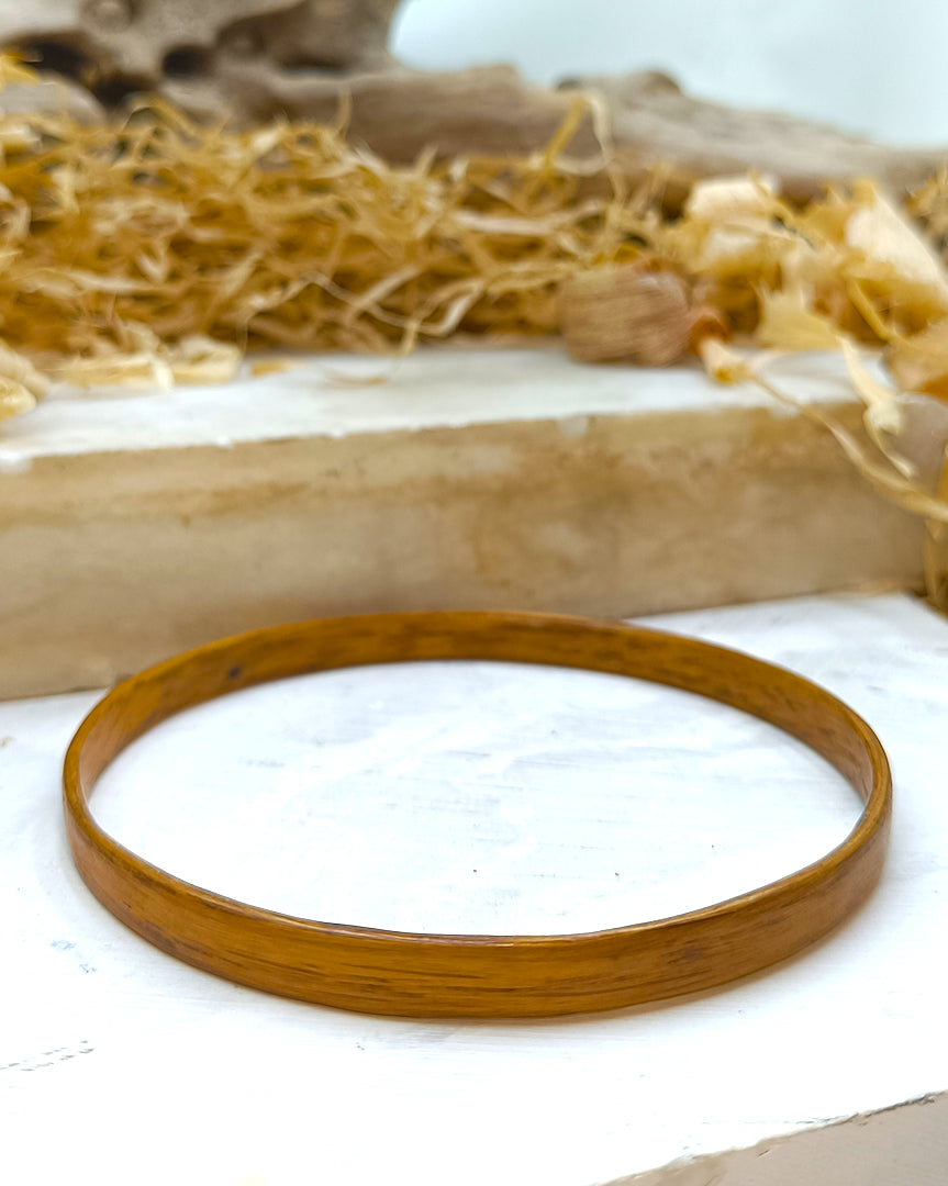 Wooden bented Bracel - The European Oak Slim Bangle
