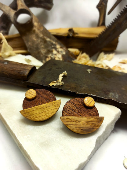 Round stud earrings "Sunrise Over the Ocean" from Meranti, Pine and Oak wood