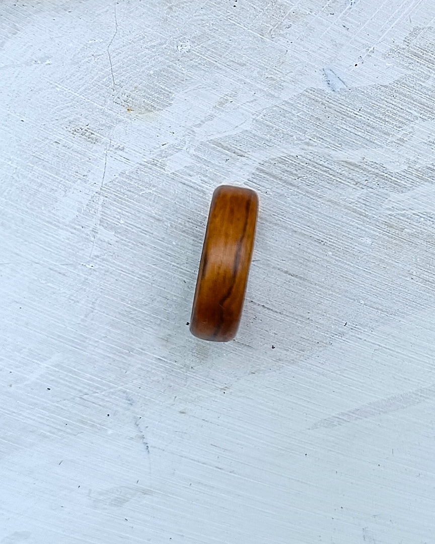 Wooden bented Ring - The Rustic Shadow Band
