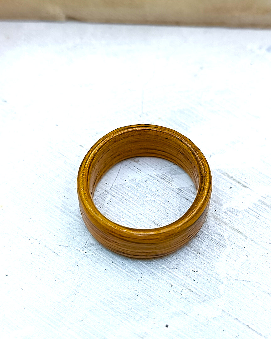 Wooden bented Ring - The European Grain Band