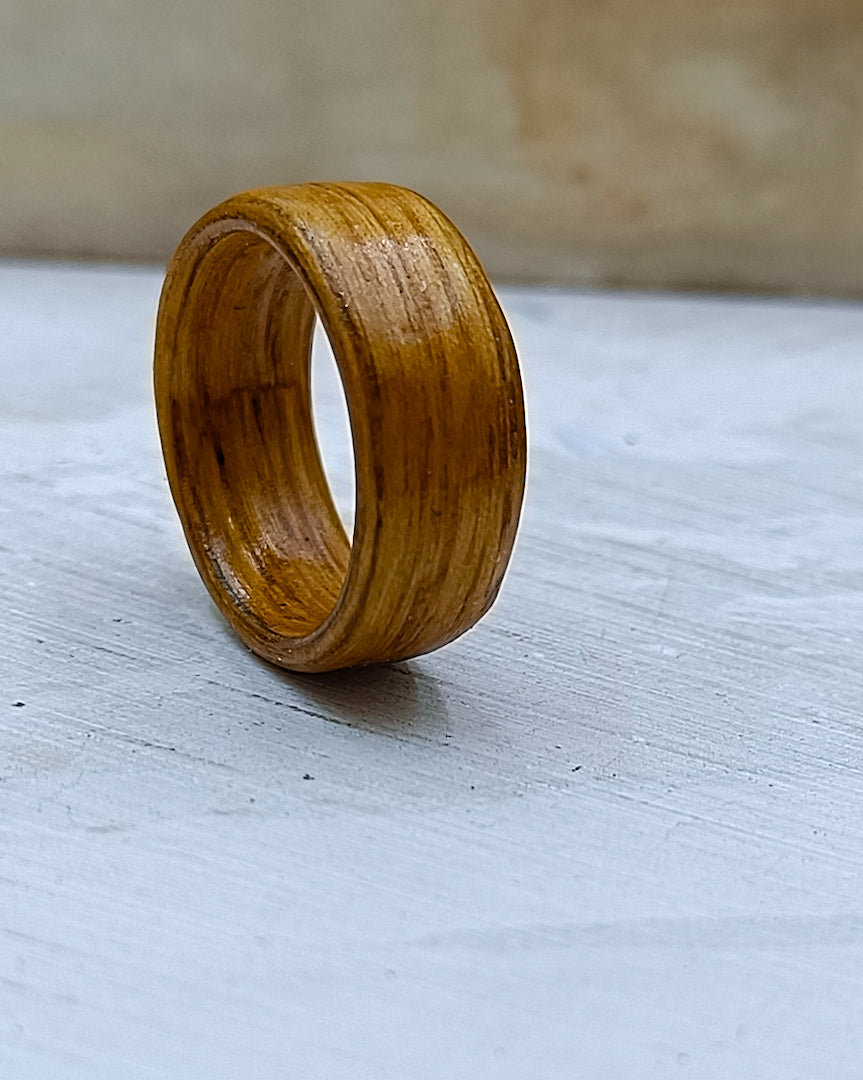 Wooden bented Ring - The European Grain Band
