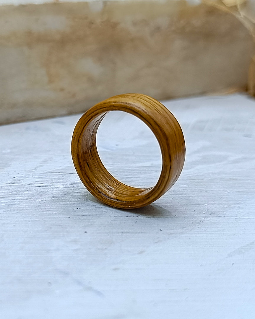 Wooden bented Ring - The European Grain Band