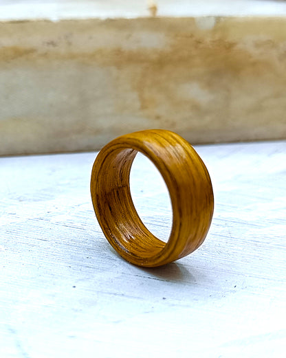 Wooden bented Ring - The European Grain Band