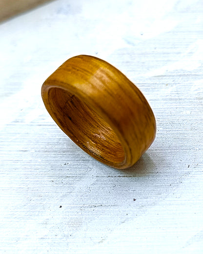 Wooden bented Ring - The European Grain Band