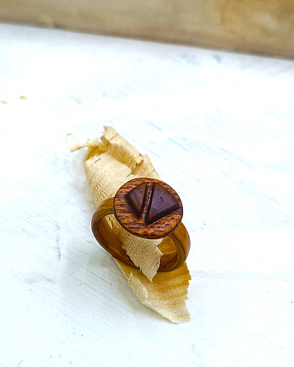 Wooden bented Ring - The Balanced Duo